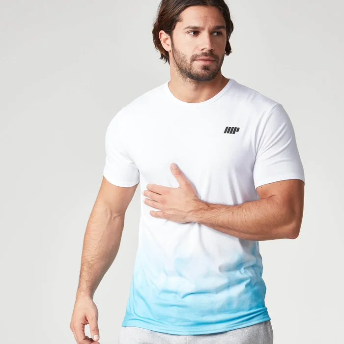 T-Shirt Dip Dye