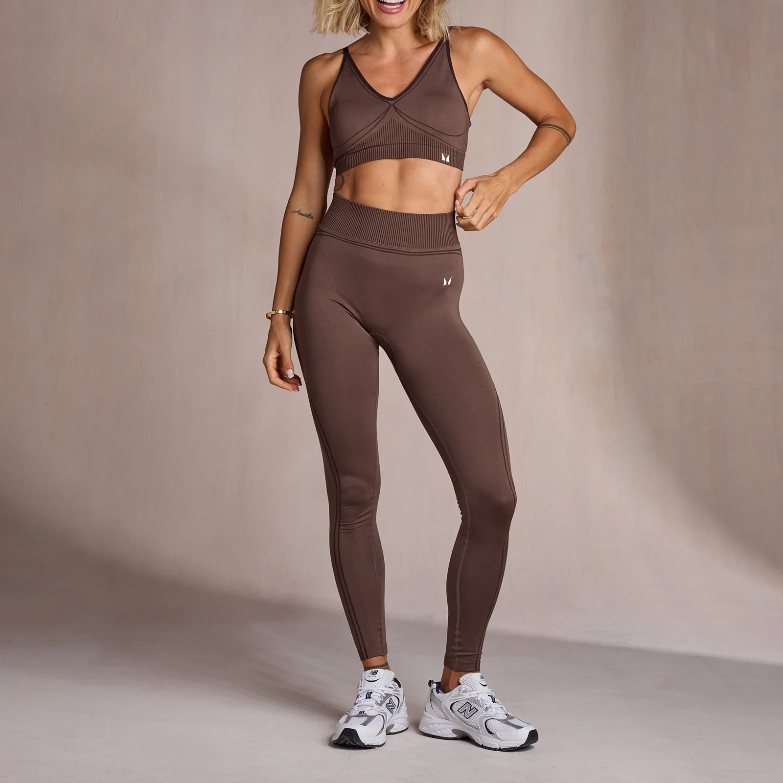 Leggings senza cuciture a costine MP da donna - Caffè - M Immagine 1