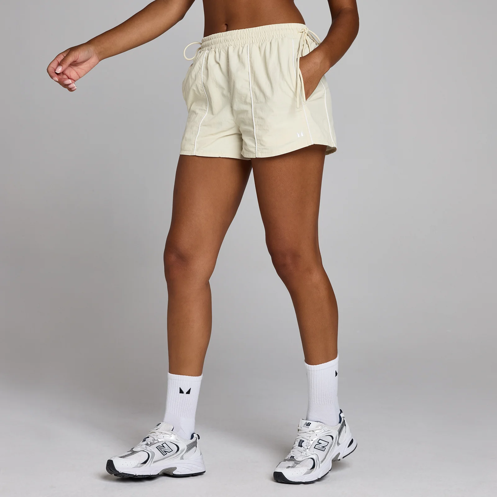 Short MP donna Tempo in tessuto con laccetti a contrasto - Polvere del deserto - XS Immagine 1