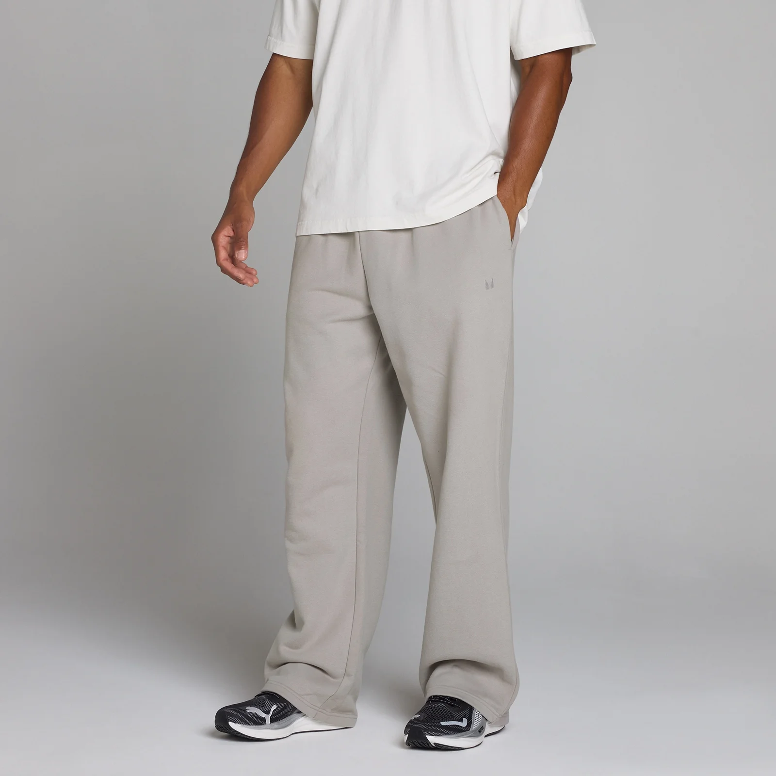 Joggers oversize a gamba dritta - Grigio gesso - L Immagine 1